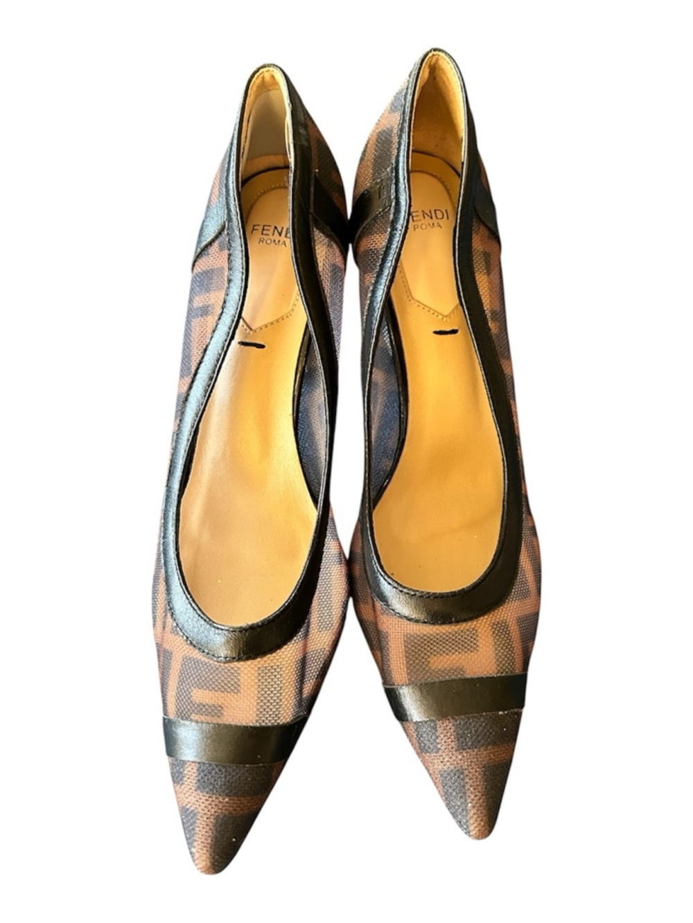 Fendi Colibri Size 40 Brown And Black Leather and Mesh Pumps excellent condition